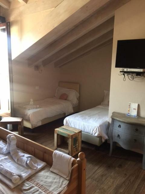 Casa Rosa Bed & Breakfast Сан Джулиано Миланезе Екстериор снимка
