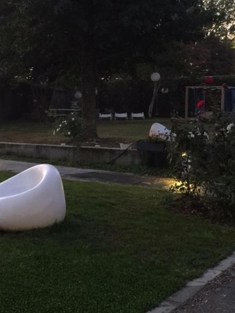 Casa Rosa Bed & Breakfast Сан Джулиано Миланезе Екстериор снимка